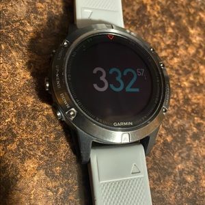 Garmin Fenix 5